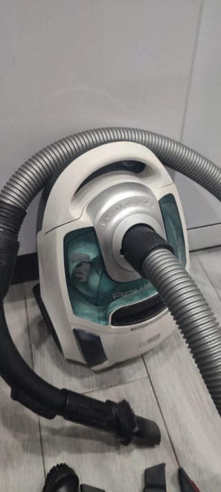 Aspiradora Rowenta 750W