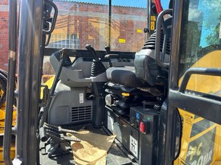 Miniexcavadora Komatsu PC80MR