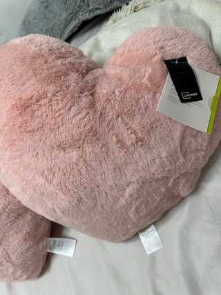 2 Cojines Corazón Rosa