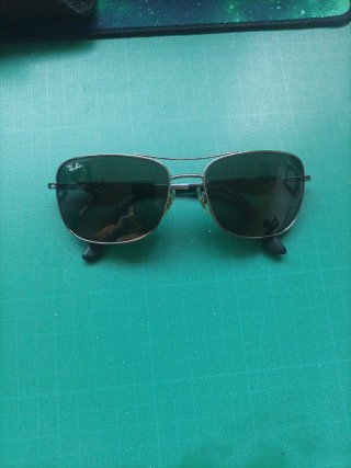 Gafas de sol Ray-Ban excelente estado.