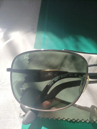Gafas de sol Ray-Ban excelente estado.
