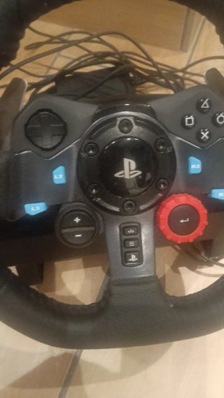Volante Logitech G29 PS5/PS4 Nuevo y regalo juego