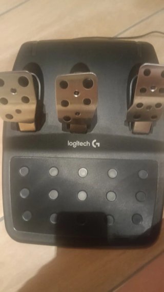 Volante Logitech G29 PS5/PS4 Nuevo y regalo juego