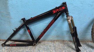 Cuadro y horquilla Specialized P3
