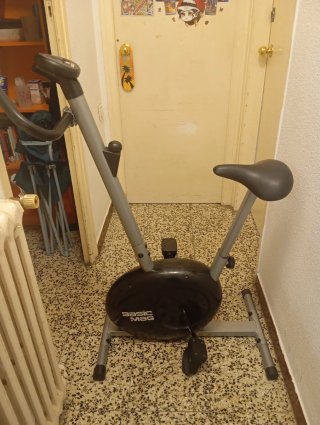 Bicicleta Estática Básica MAG
