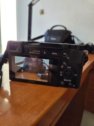 Cámara Sony Alpha a6000 como nueva