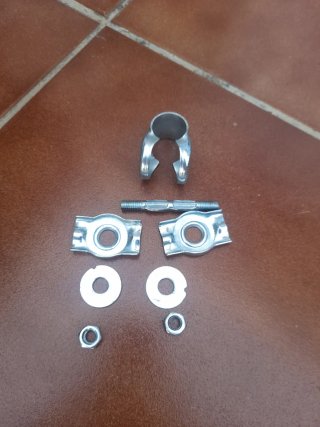 Nuez para sillin de bicicleta clásica.