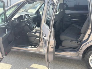 Ford Galaxy 2012