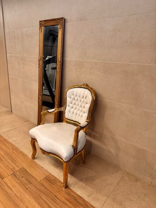 Conjunto Silla y Espejo Barroco Dorado