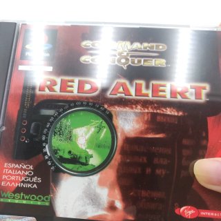 Command & Conquer: Red Alert PS1 Completo ITA