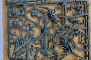 Lotto 10 Miniature Warhammer 40k Tiranidi