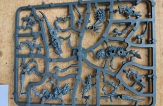 Lotto 10 Miniature Warhammer 40k Tiranidi
