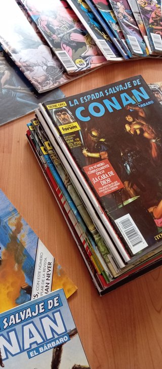 Colección 33 comics Conan
