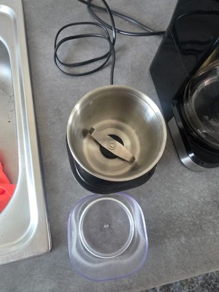 Cafetera Cecotec Cumbia Smart Plus + molinillo