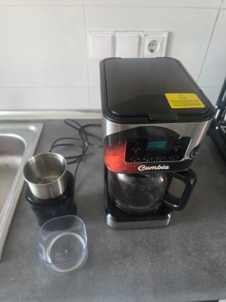 Cafetera Cecotec Cumbia Smart Plus + molinillo
