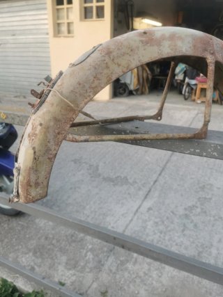 Guardabarros Montesa Brio trucha
