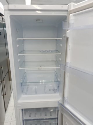 @Nevera Beko Combi Estrecha Con Garantía@