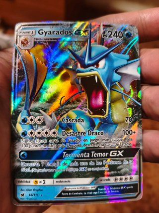 Carta Pokémon Gyarados GX