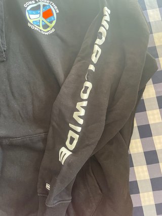 Sudadera Tommy Jeans Negra con Logo