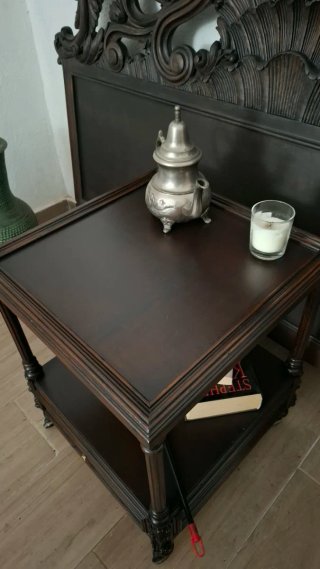 Mesa auxiliar madera restaurada
