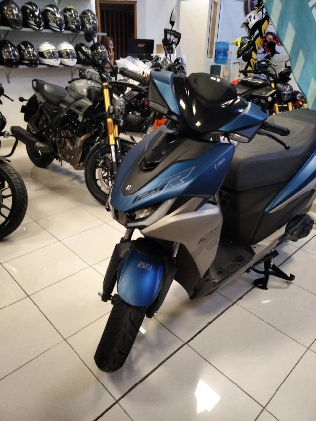 Hero 125 R Scooter Azul/Gris