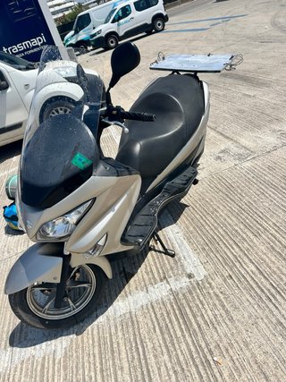 Suzuki Burgman 200cc