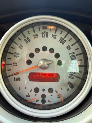 MINI Cooper 2003