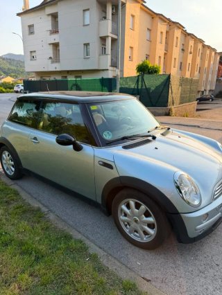 MINI Cooper 2003