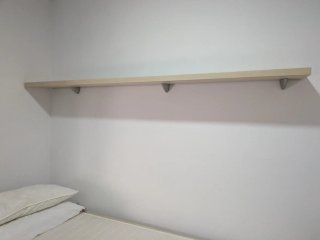 Cama nido con 2 colchones y estantería