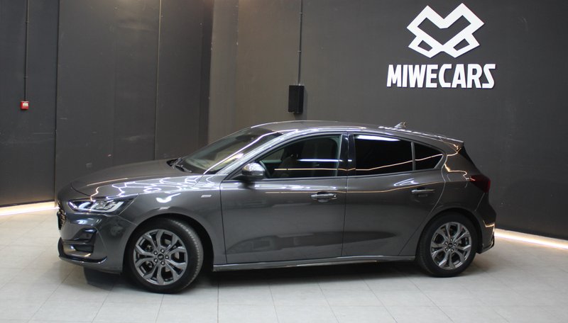 Ford Focus 2022, foto 9