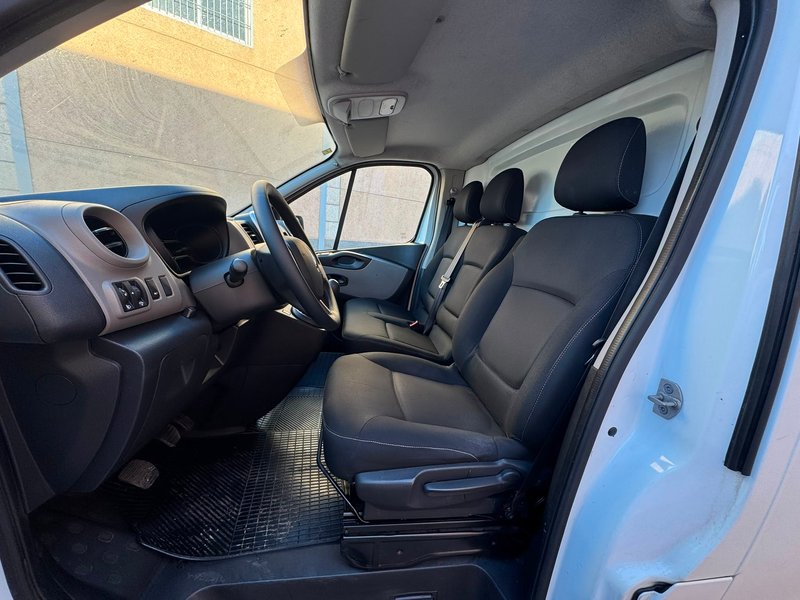 Renault Trafic 2019, foto 7