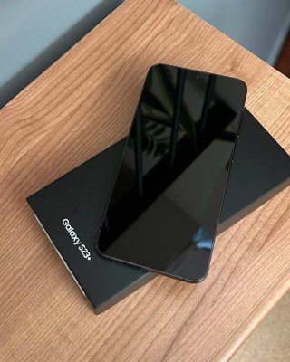 Samsung Galaxy S23+ 256GB Nero