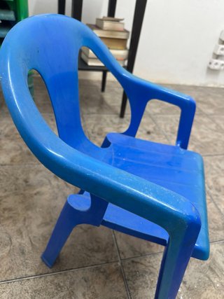Sillas de plástico infantiles varios colores