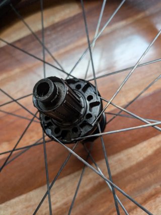 Rueda Trasera Giant Carbono SLR1 perfil 42