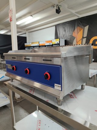 PLANCHA DE GAS CROMO DURO / NUEVAS / GARANTIA