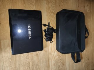Portátil Toshiba Satellite A210