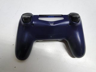 PS4 PRO CON MANDO (181258)