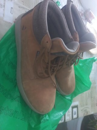 Stivali da uomo beige e marrone