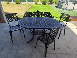 Mesa de hierro forjado para exterior