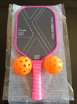 Pala Pickleball fibra de carbono más pelotas nueva