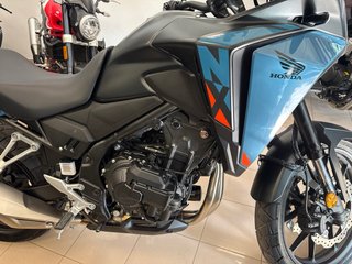 Honda CB500X Adventure Negra/Azul