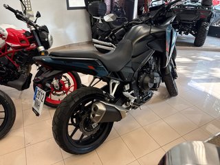 Honda CB500X Adventure Negra/Azul