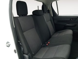 Toyota Hilux d 4D CABINA DOBLE GX 2.4 150CV