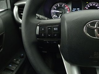 Toyota Hilux d 4D CABINA DOBLE GX 2.4 150CV