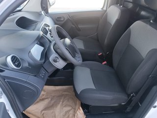 Renault Kangoo 2021 95 CV  6 VELOCIDADES FURGON