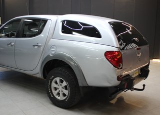 Mitsubishi L 200 2006