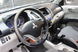 Mitsubishi L 200 2006