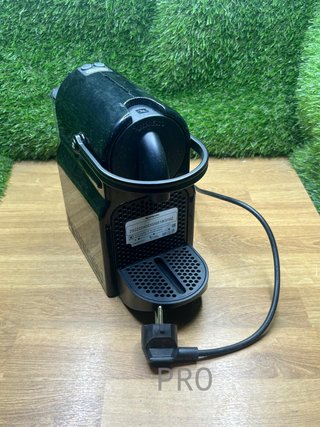 Cafetera monodosis de cápsulas Nespresso