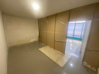 Local comercial en alquiler en El Cerro en Sevilla