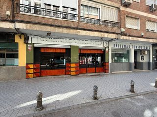 Local comercial en alquiler en Camino de Ronda - Rosaleda en Granada
